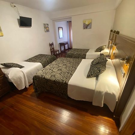 Hotel La Rambla Бьескас Экстерьер фото
